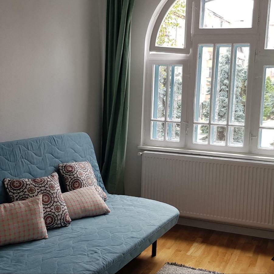 Old Town Apartament Apartment Търговище Екстериор снимка